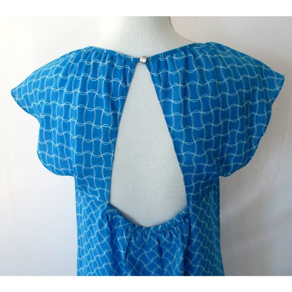 Banana Republic Women's Blue Cap Sleeve Open Back Lightweight Shirt Size 8 - Picture 6 of 10